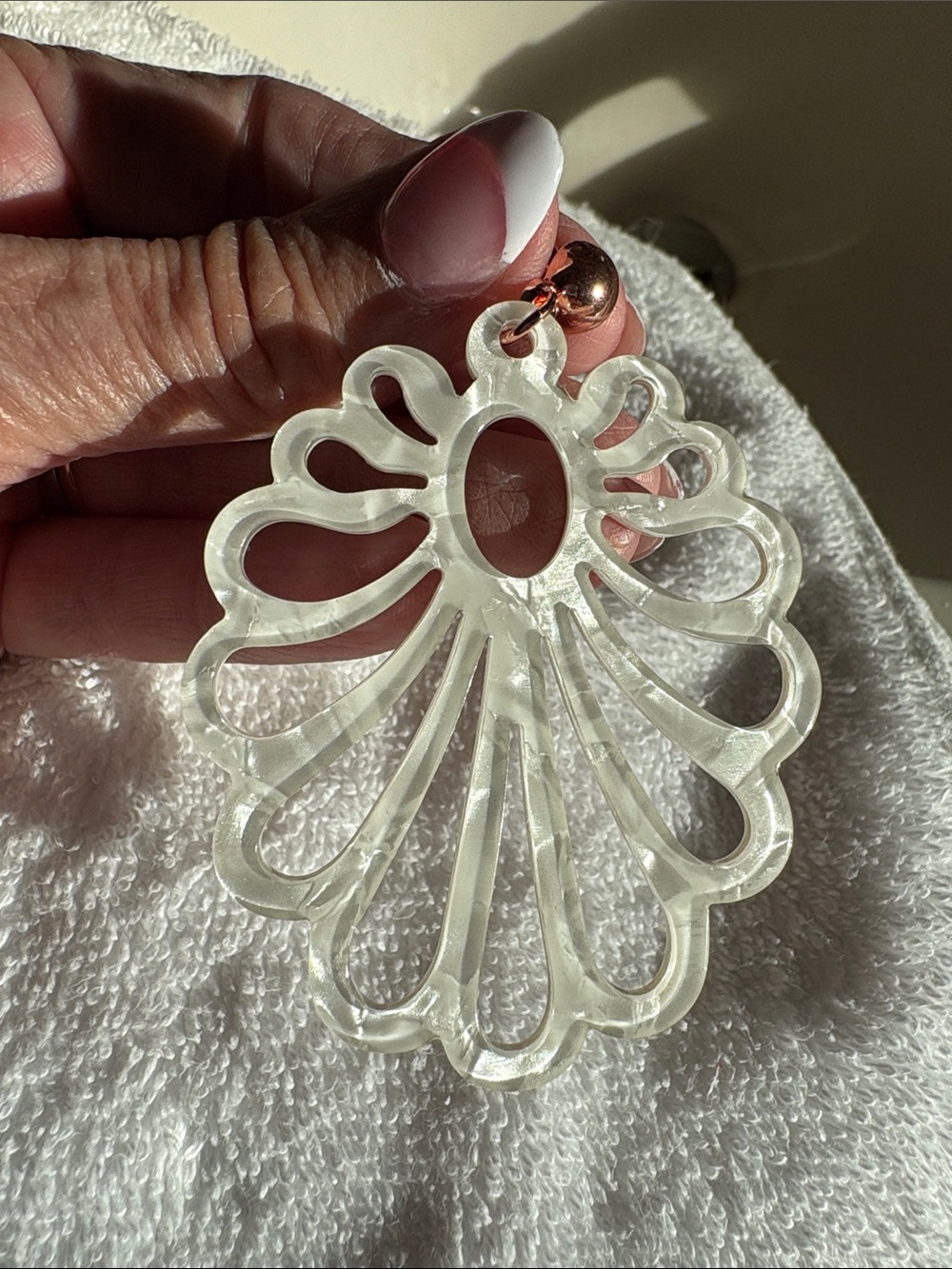 Paula Dean White and Black Filigree Drop Earrings